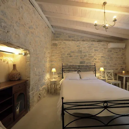 Sophia Guest house 2*