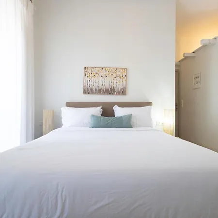 Sophia Guest house 2*