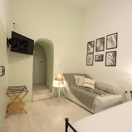 Sophia Guest house 2*
