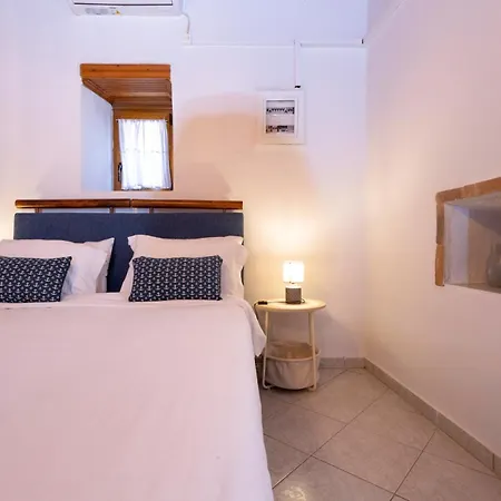 Sophia Guest house 2*