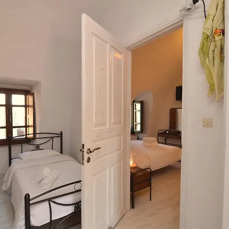 Sophia Guest house 2*